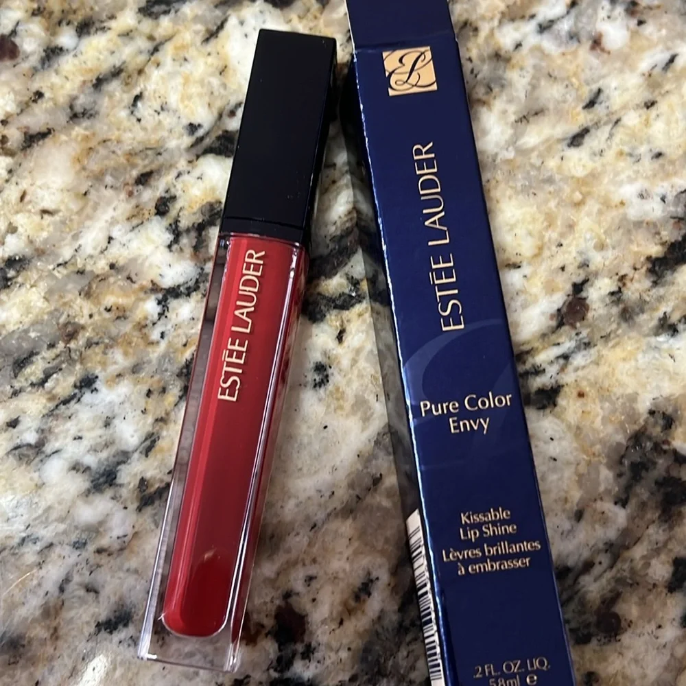 Estee Lauder this discontinued